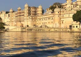 Kasi-varanasi-tour